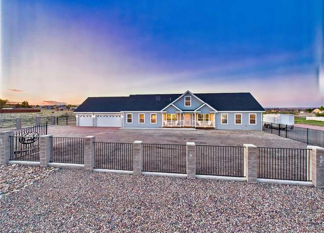 Property at 849 E Woodleaf Dr, Pueblo, CO 81007, 4 beds, 3 baths