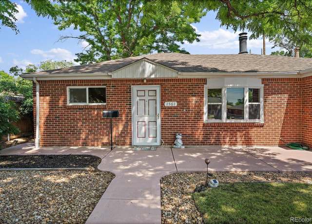 Property at 1561 Phoenix Ct, Thornton, CO 80229, 3 beds, 2 baths