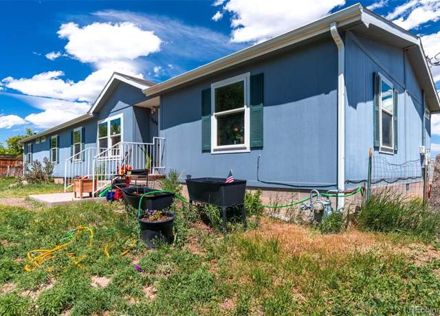 Property at 1046 Indiana Ave, Canon City, CO 81212, 5 beds, 3 baths
