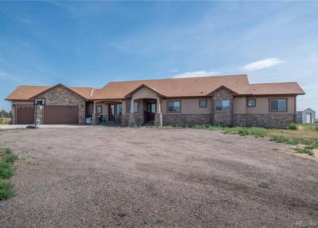 Property at 41 County Rd, Fort Lupton, CO 80621, 6 beds, 5 baths