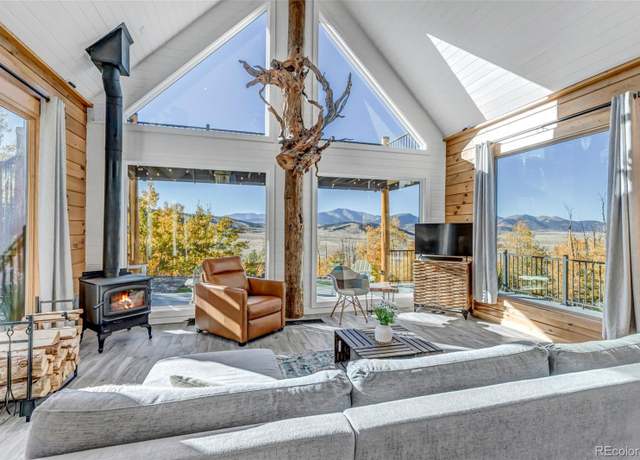 Property at 1023 Mexican Ridge Cir, Como, CO 80432, 2 beds, 1 bath