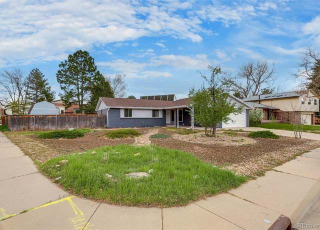Property at 3402 S Olathe Way, Aurora, CO 80013, 6 beds, 3 baths