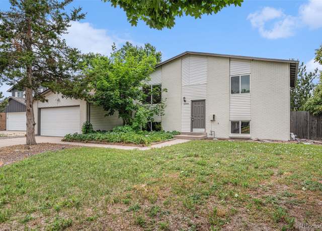 Property at 15908 E Flora Pl, Aurora, CO 80013, 3 beds, 2 baths