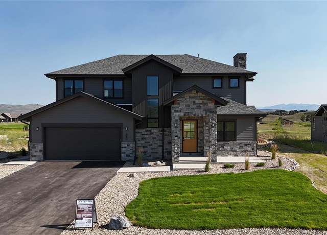 Property at 640 Buckhorn Dr, Granby, CO 80446, 4 beds, 4 baths