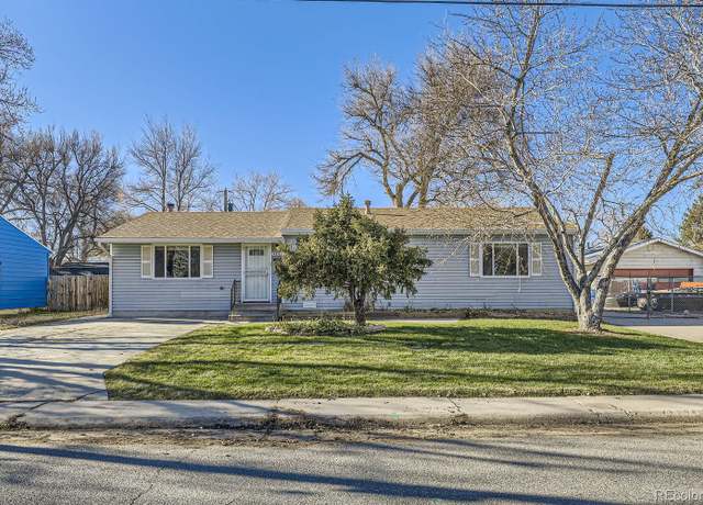 Property at 4855 Dover St, Arvada, CO 80002, 3 beds, 2 baths