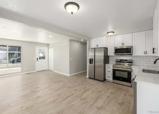 Property at 2260 S Lewiston St, Aurora, CO 80013, 5 beds, 2 baths