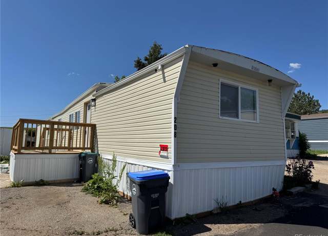 Property at 208 Mesa Verde St, Golden, CO 80401, 3 beds, 1 bath