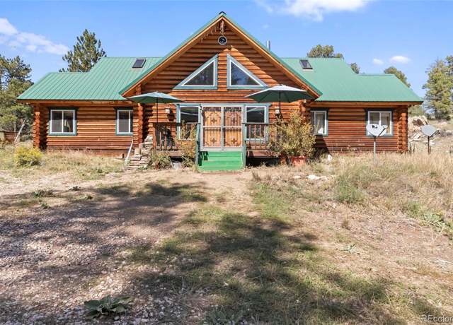 Property at 407 Dilley Ln, Westcliffe, CO 81252, 3 beds, 3 baths