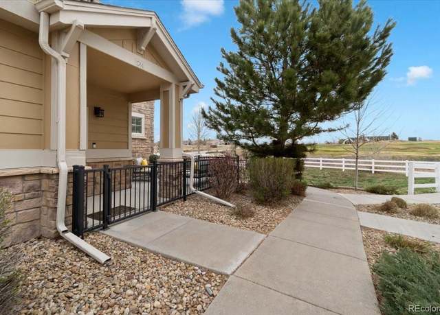 Property at 1761 S Buchanan Cir, Aurora, CO 80018, 3 beds, 3 baths