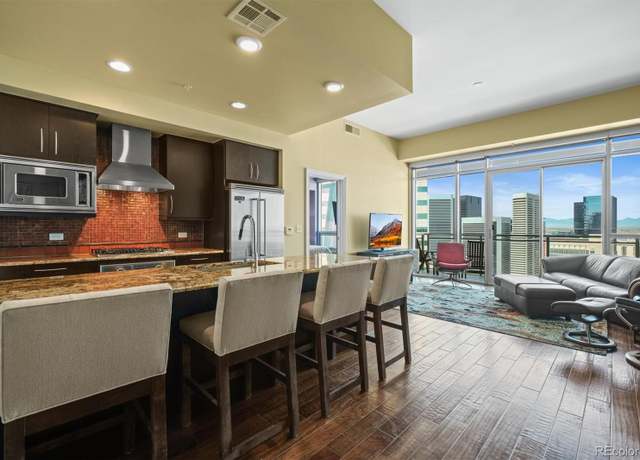 Property at 2001 Lincoln St #2420, Denver, CO 80202, 1 bed, 2 baths