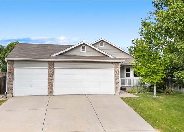 Property at 2242 S Uravan St, Aurora, CO 80013, 3 beds, 2 baths