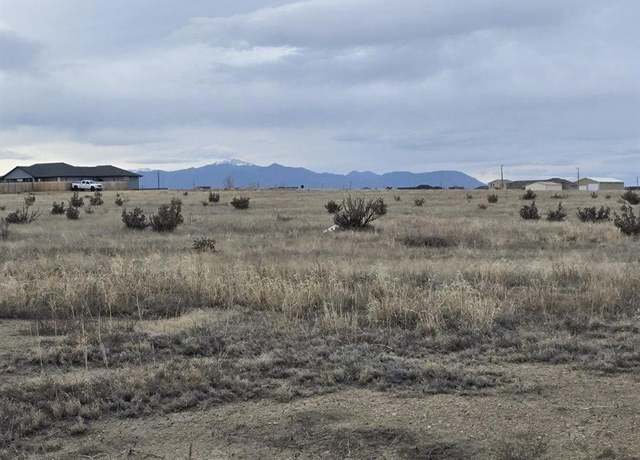 Property at 1974 E Frying Pan Dr, Pueblo, CO 81007