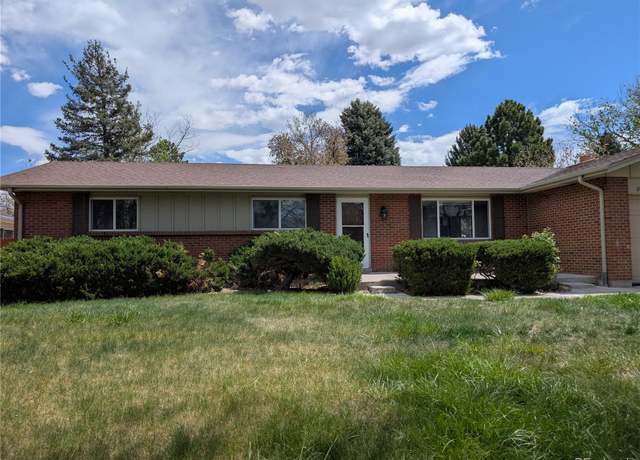 Property at 668 S Oakland St, Aurora, CO 80012, 3 beds, 2 baths