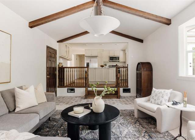 Property at 5221 W Rowland Pl, Littleton, CO 80128, 6 beds, 4 baths
