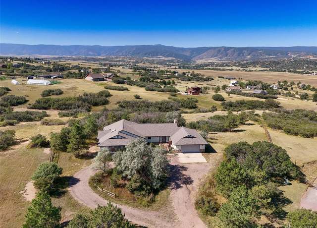 Property at 145 Sly Fox Way, Sedalia, CO 80135, 3 beds, 4 baths