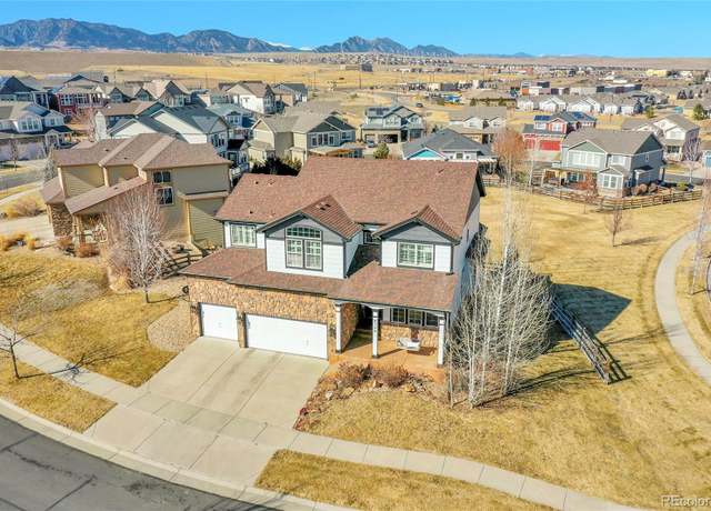 Property at 8726 Gardenia Cir, Arvada, CO 80005, 4 beds, 4 baths