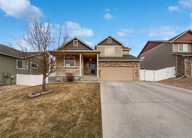 Property at 2218 74th Ave, Greeley, CO 80634, 4 beds, 3 baths