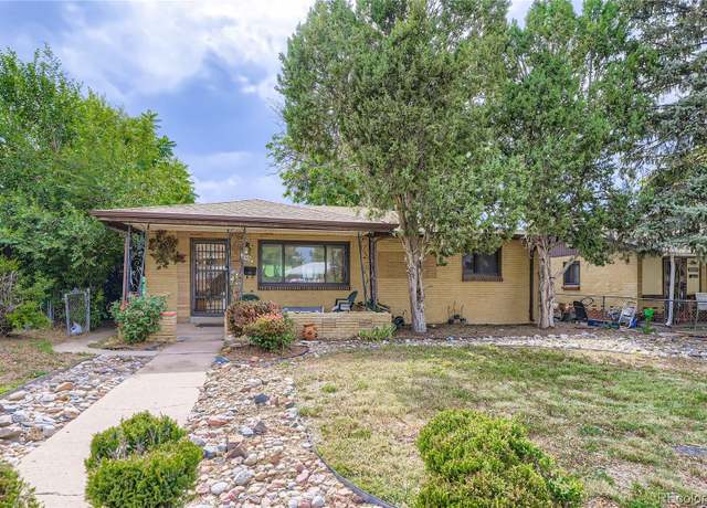 Property at 2209 Havana St, Aurora, CO 80010, 4 beds, 2 baths