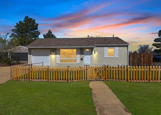 Property at 795 Moline St, Aurora, CO 80010, 2 beds, 1 bath
