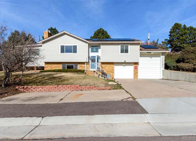Property at 717 Anderson St, Castle Rock, CO 80104, 3 beds, 2 baths