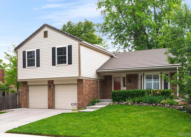 Property at 9502 W Hialeah Pl, Littleton, CO 80123, 4 beds, 3 baths