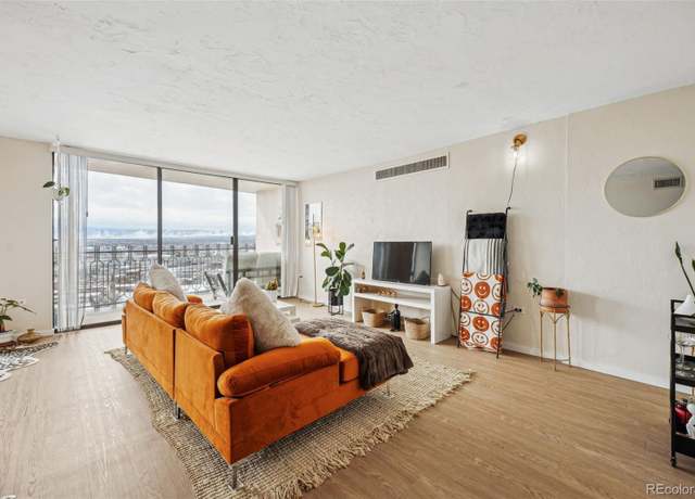 Property at 1020 15th St Unit 35N, Denver, CO 80202, 1 bed, 1 bath