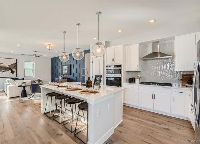 Property at 15294 W 68th Pl, Arvada, CO 80007, 3 beds, 2 baths