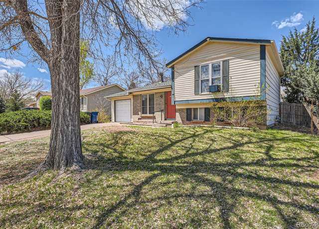 Property at 2155 S Lewiston St, Aurora, CO 80013, 3 beds, 2 baths
