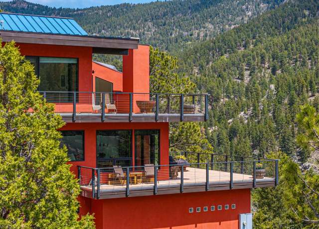 Property at 5896 Peregrine Trl, Golden, CO 80403, 3 beds, 3 baths