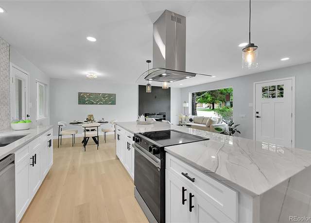 Property at 6526 S Elmwood St, Littleton, CO 80120, 4 beds, 3 baths