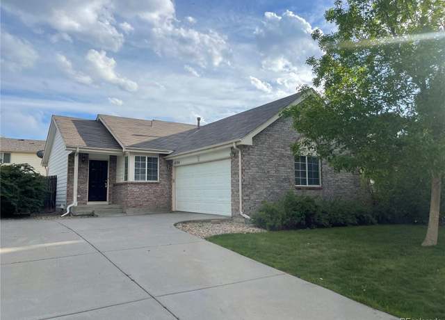Property at 18784 E Linvale Pl, Aurora, CO 80013, 4 beds, 2 baths