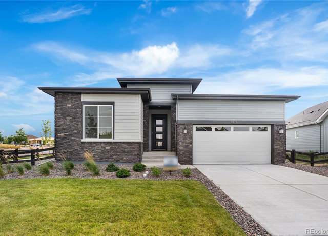 Property at 8871 S Quemoy St, Aurora, CO 80016, 2 beds, 2 baths