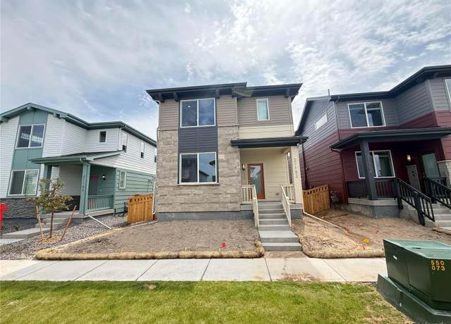Property at 21152 E 63rd Dr, Aurora, CO 80019, 4 beds, 3 baths
