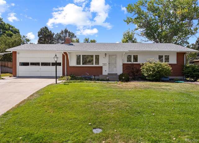 Property at 621 S Taft St, Lakewood, CO 80228, 5 beds, 3 baths