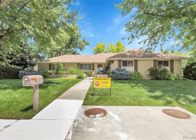 Property at 1091 E Pinewood Ave, Centennial, CO 80121, 3 beds, 2 baths