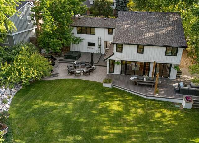 Property at 3235 E Easter Pl, Centennial, CO 80122, 5 beds, 5 baths