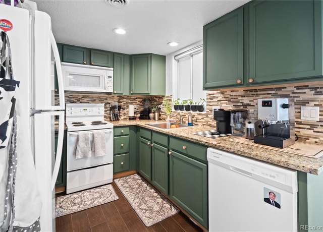 Property at 970 S Dawson Way #9, Aurora, CO 80012, 2 beds, 2 baths