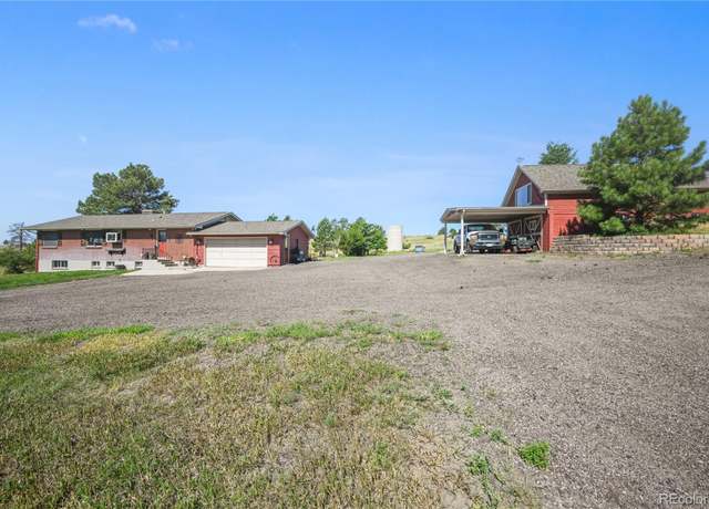 Property at 8855 E Parker Rd, Parker, CO 80138, 3 beds, 3 baths