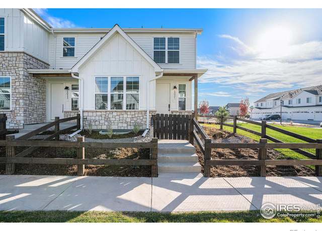 Property at 5001 Avon Ave, Loveland, CO 80538, 3 beds, 3 baths