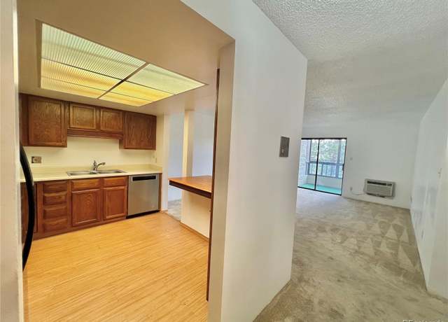 Property at 13992 E Marina Dr #303, Aurora, CO 80014, 2 beds, 2 baths
