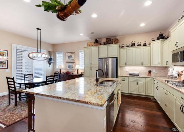 Property at 16 Willowcroft Dr, Littleton, CO 80123, 2 beds, 3 baths