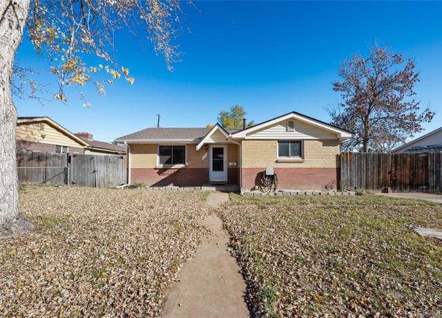 Property at 1450 S Yarrow St, Lakewood, CO 80232, 4 beds, 2 baths