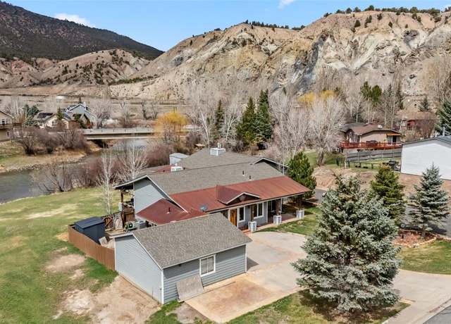 Property at 510 Park View Ln, Gypsum, CO 81637, 3 beds, 3 baths