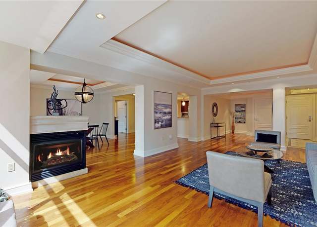 Property at 1891 Curtis St #1613, Denver, CO 80202, 2 beds, 3 baths