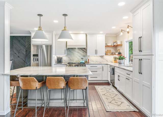 Property at 6340 E Costilla Pl, Centennial, CO 80112, 5 beds, 4 baths
