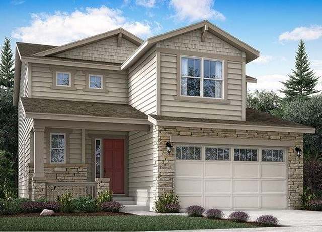 Property at 686 N Clubview St, Watkins, CO 80137, 4 beds, 3 baths