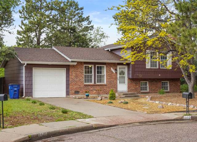 Property at 2417 Ranch Ln, Colorado Springs, CO 80918, 3 beds, 2 baths