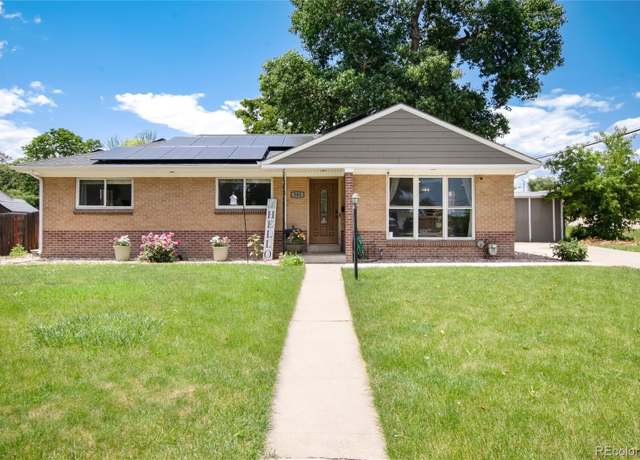 Property at 585 Estes St, Lakewood, CO 80226, 5 beds, 2 baths
