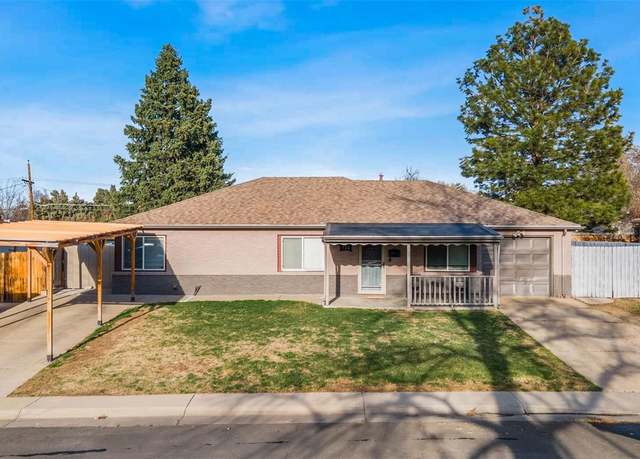 Property at 724 Ursula St, Aurora, CO 80011, 4 beds, 2 baths