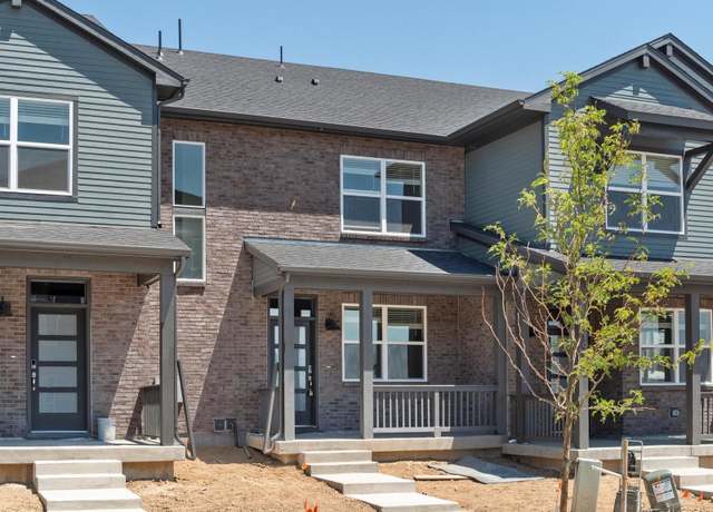 Property at 790 N Tempe St, Aurora, CO 80018, 3 beds, 3 baths